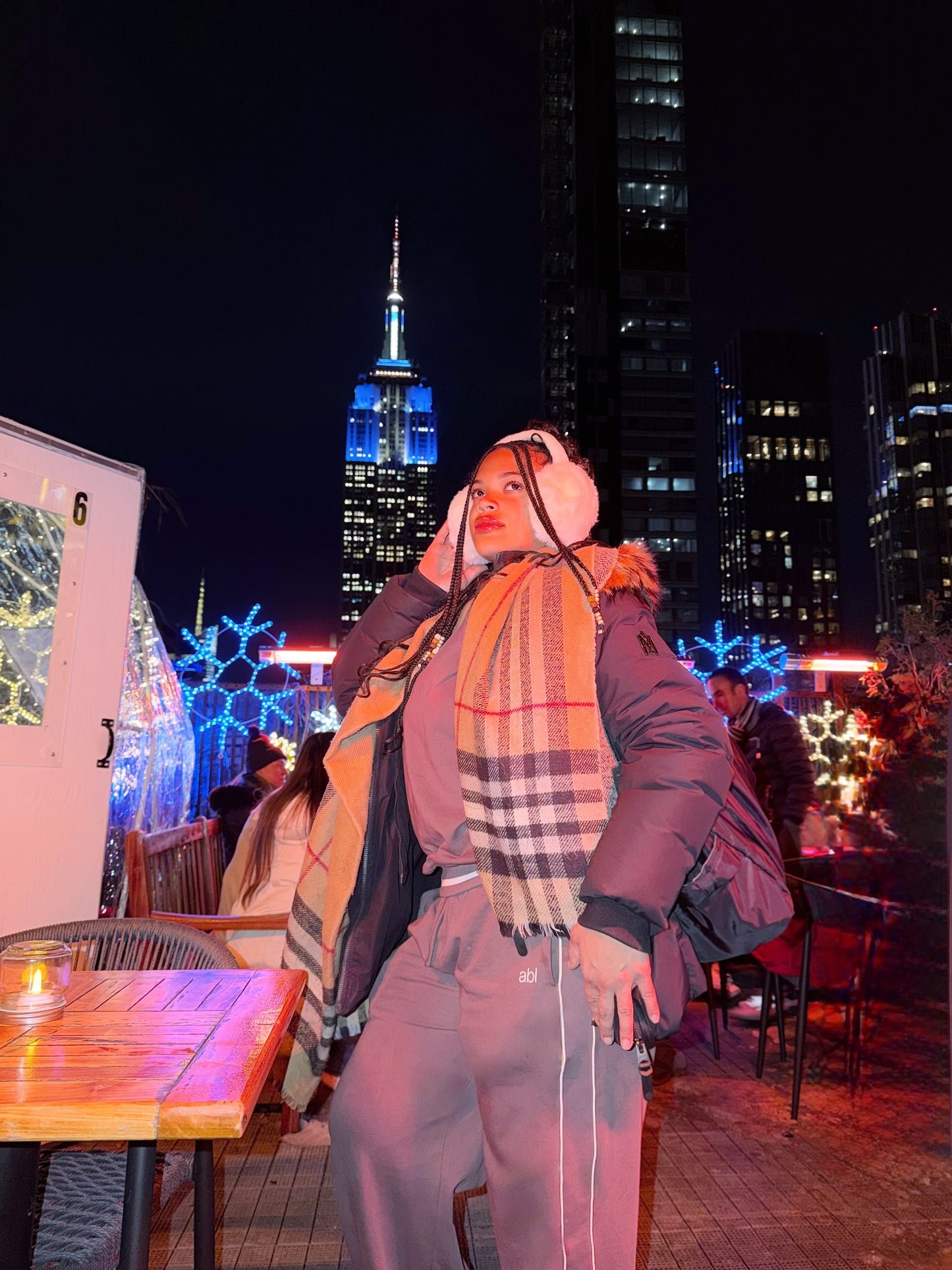 ABL ESSTNL TOP & BOTTOM (BROWN)