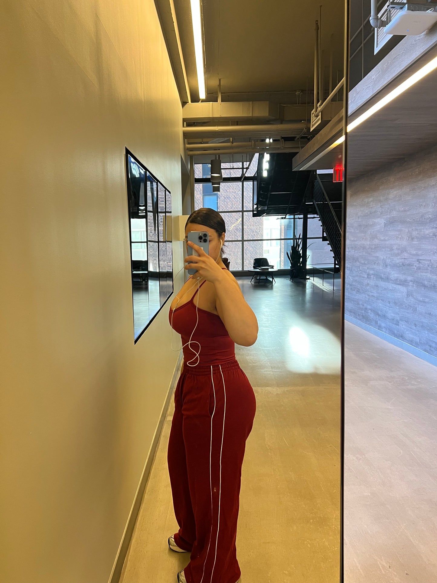 ABL ESSTNL TOP & BOTTOM (BROWN)