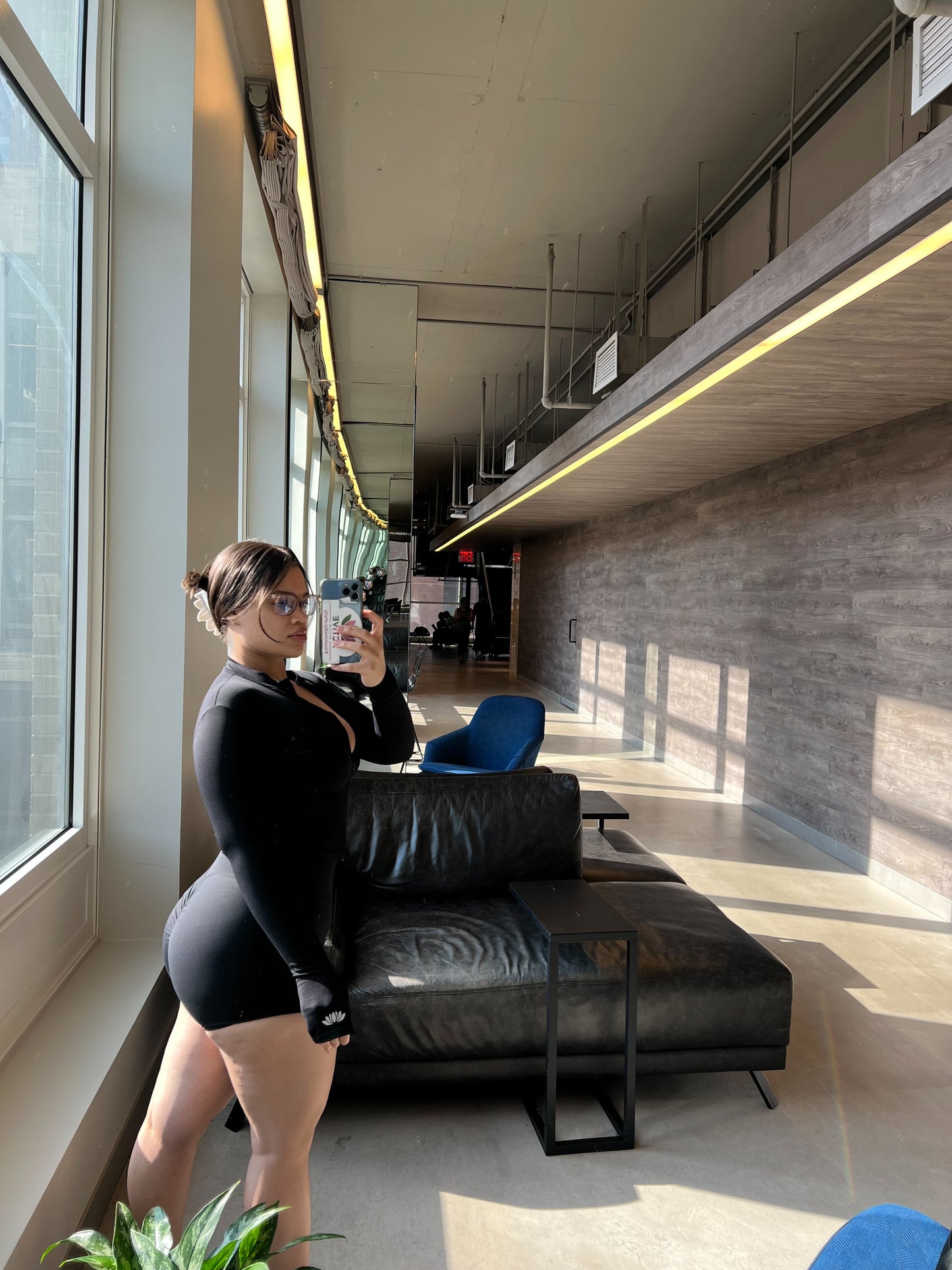 The Onyx Bloom Top (Zipper Edition)