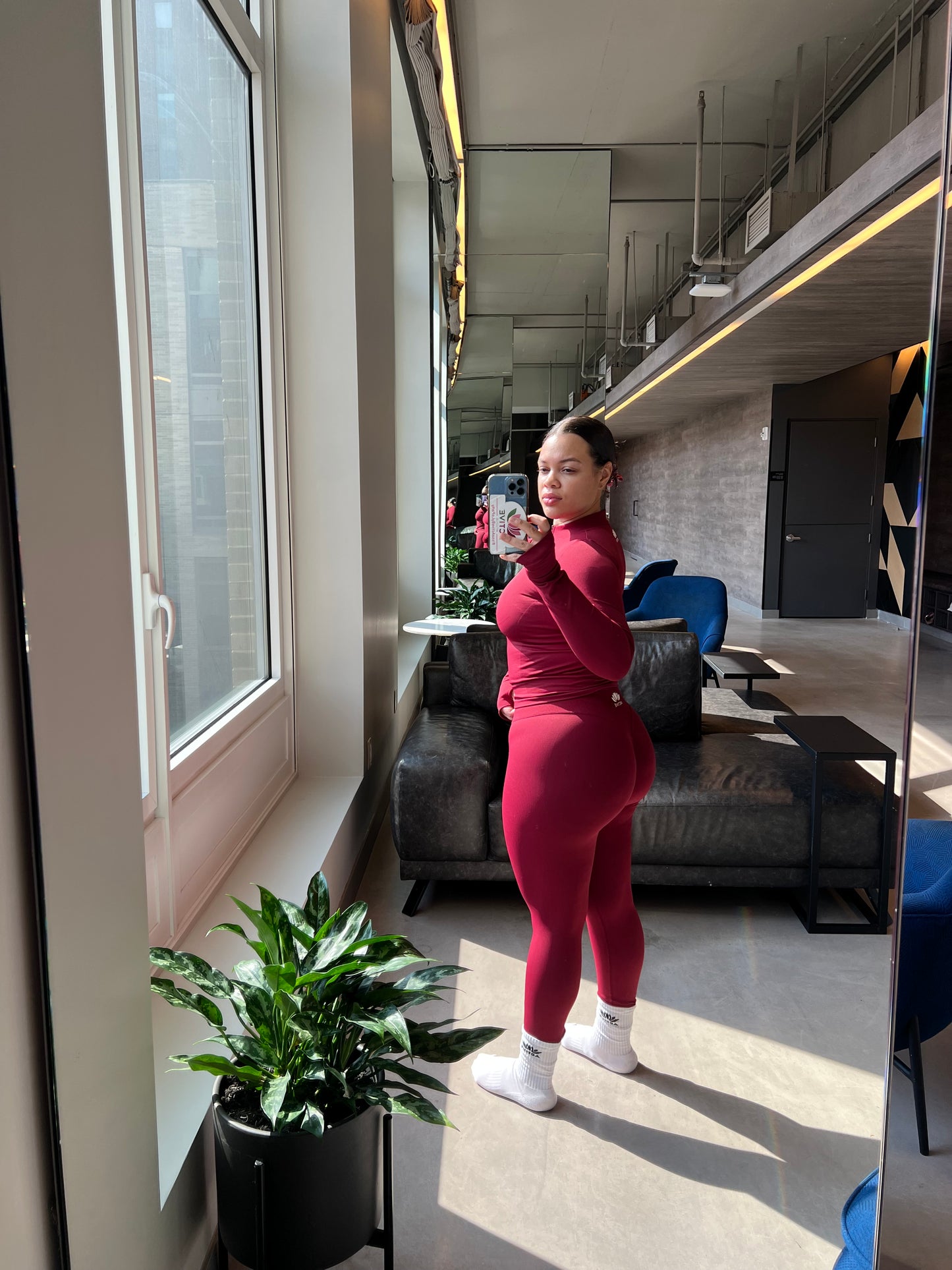 The Red Water Lily Leggings